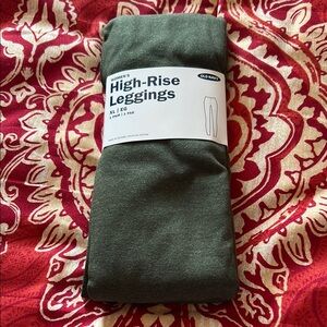 Old Navy Women's High-Rise Green Leggings
